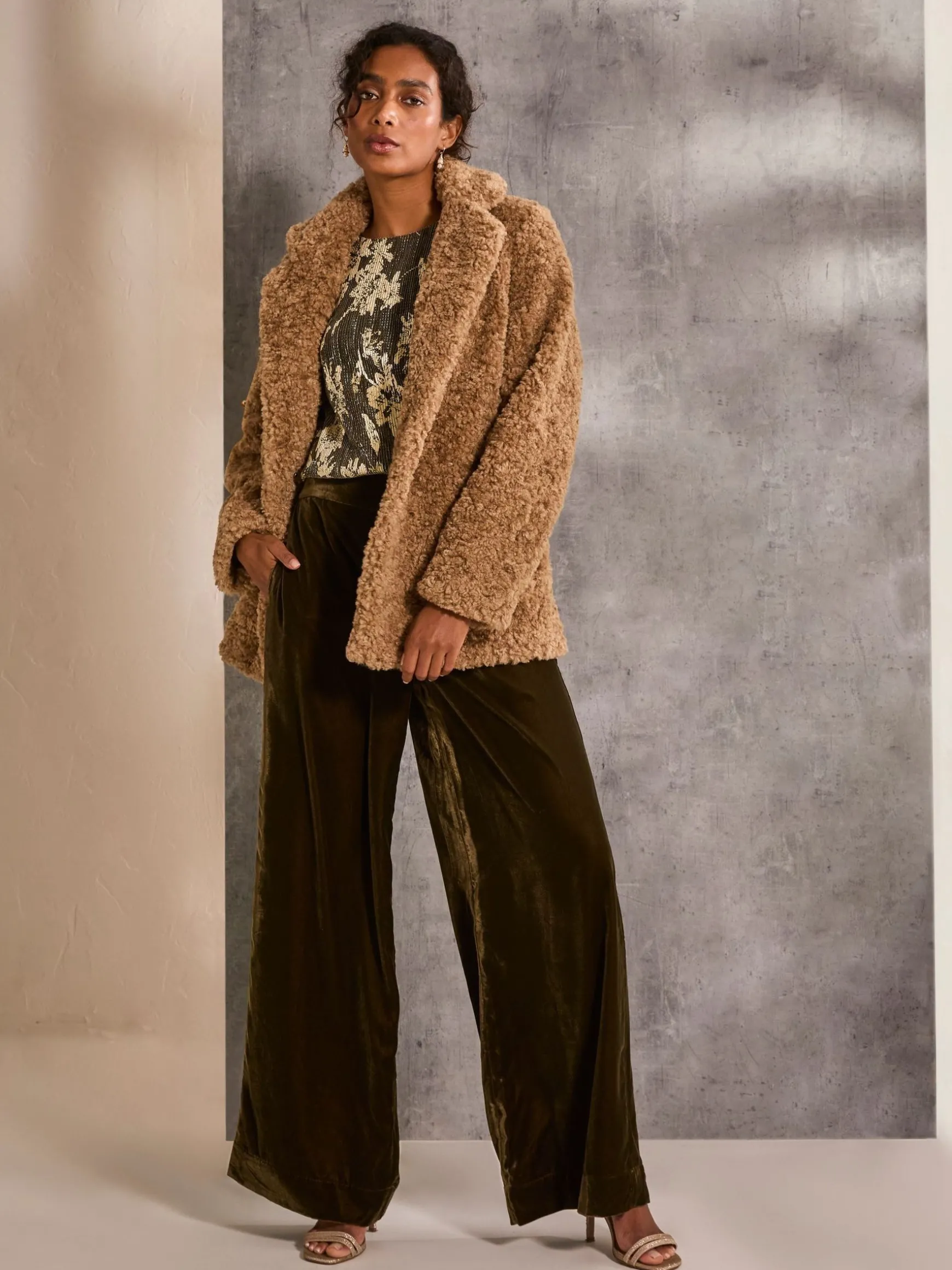FatFace Maggie Short Teddy Coat Natural Cheap